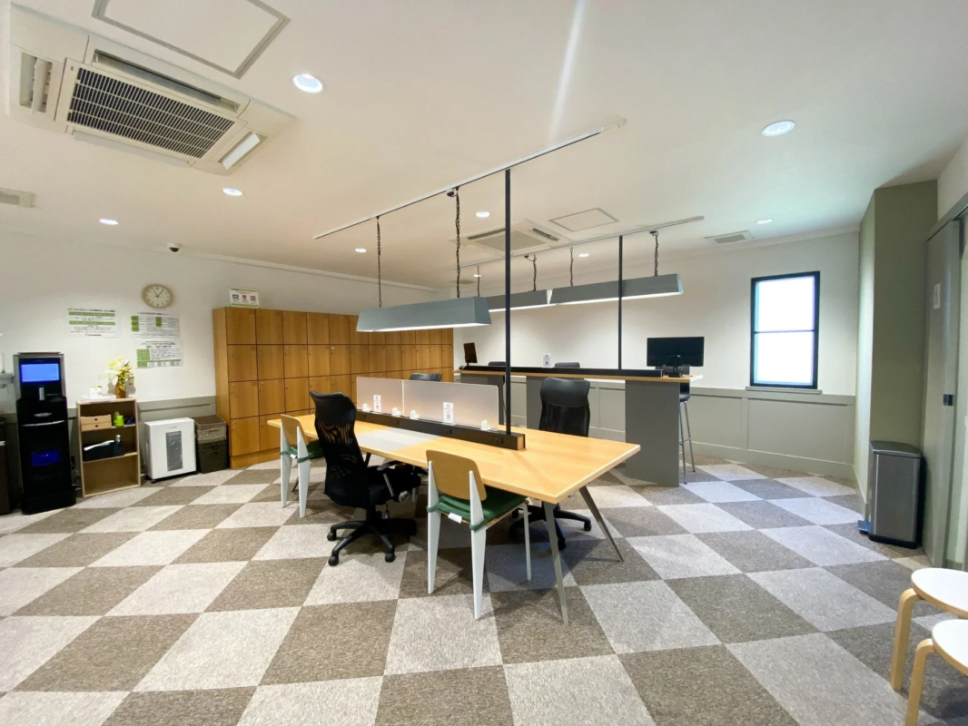 2F（CO-WORKING SPACE）