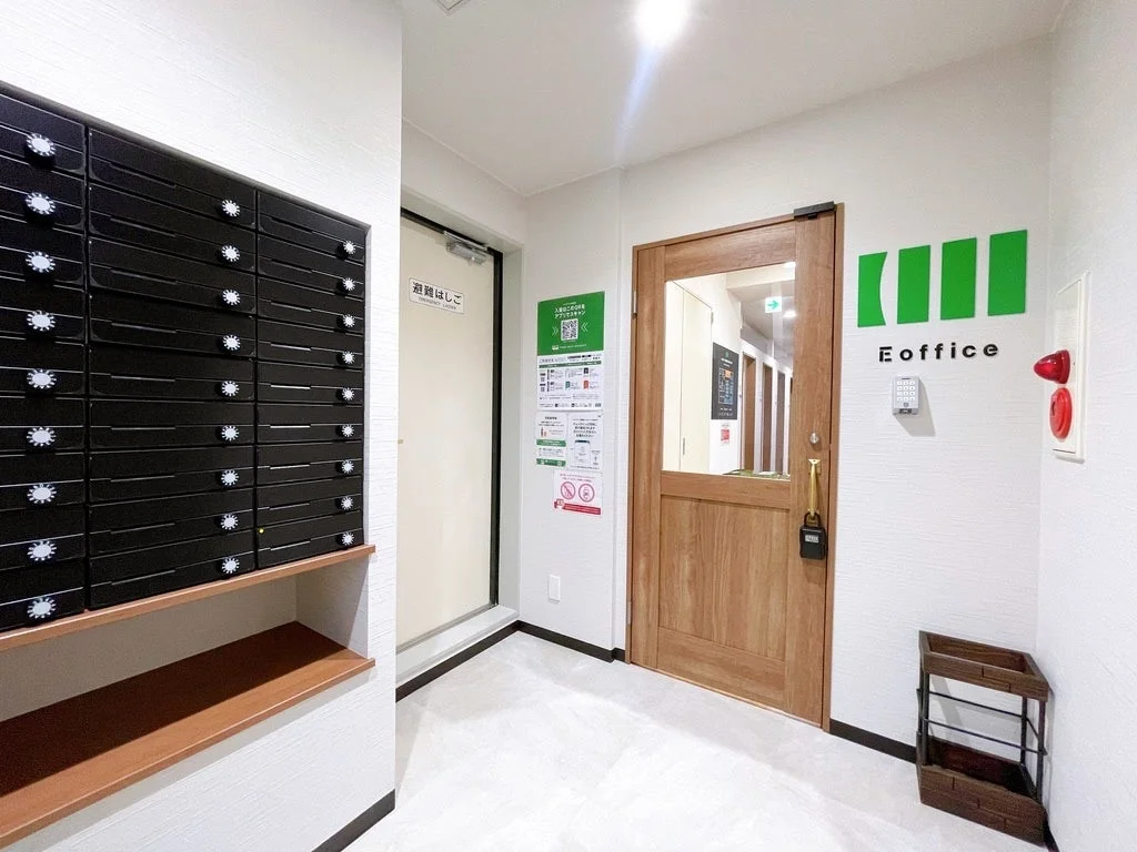 メールボックスとエントランス