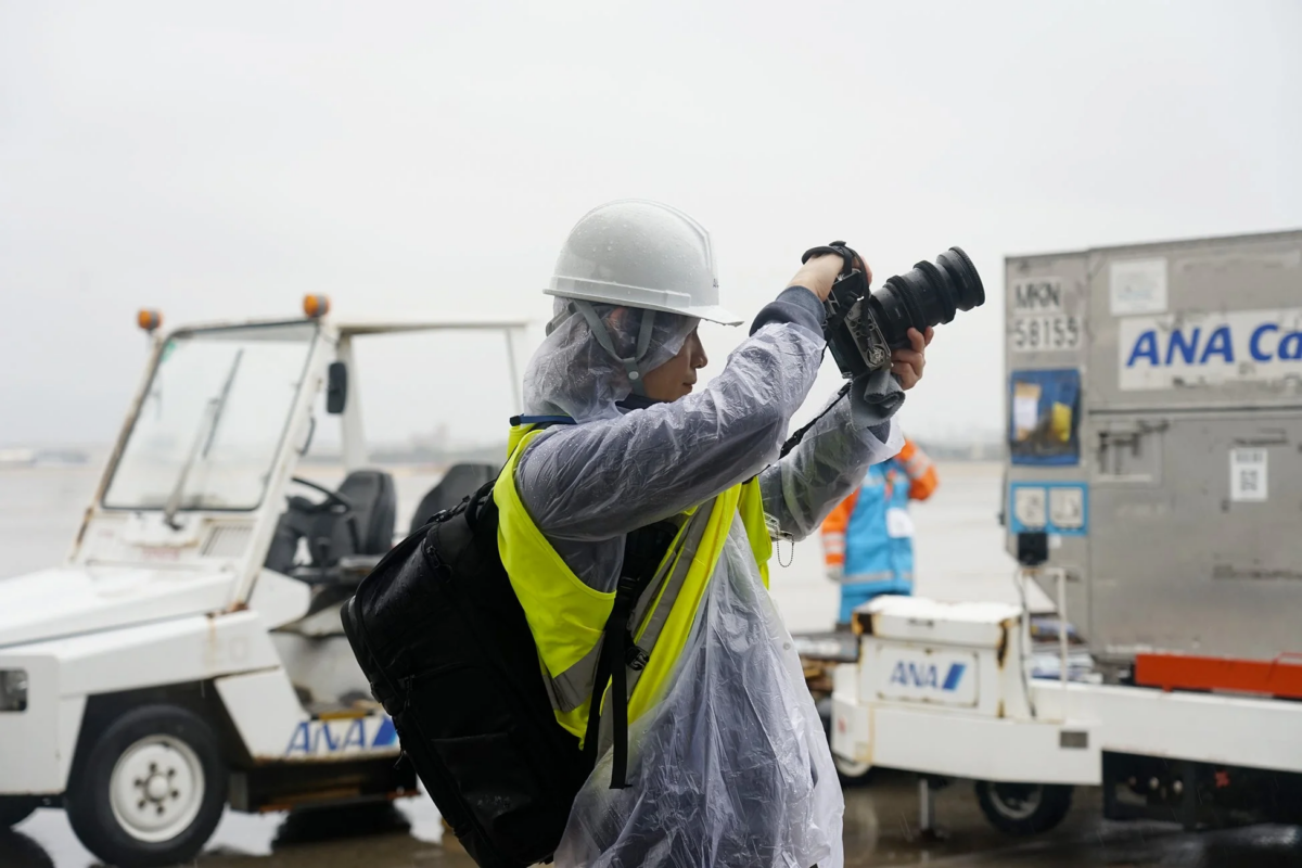 ANAエアサービス松山での取材風景