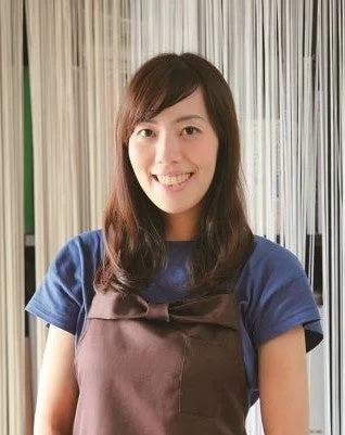 修了生の青柳萌古さん
